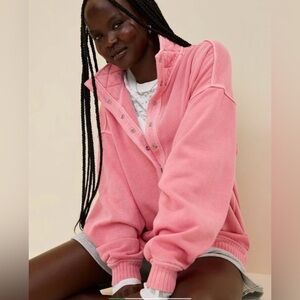 Aerie Oh Snap Sweatshirt in Playful Pink